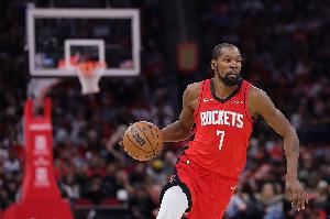 媒体人：KD用最简单粗暴的方式帮球队撑住 谢泼德给时间是有谱的